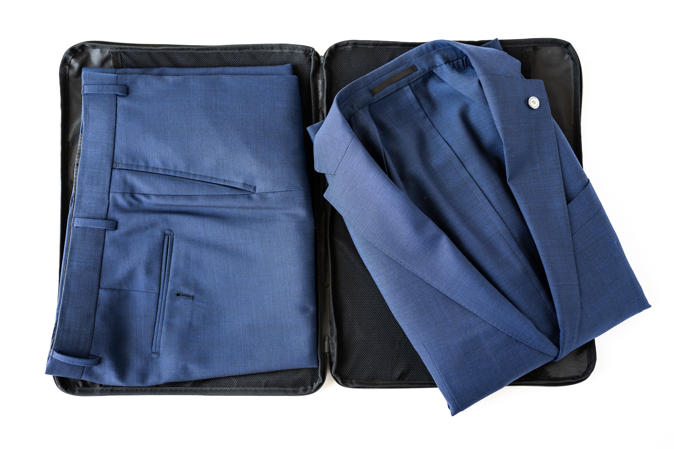 Duru Traveler Suit